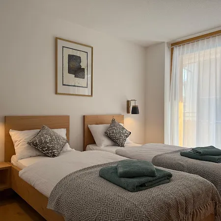 Апартаменты Allalin View *