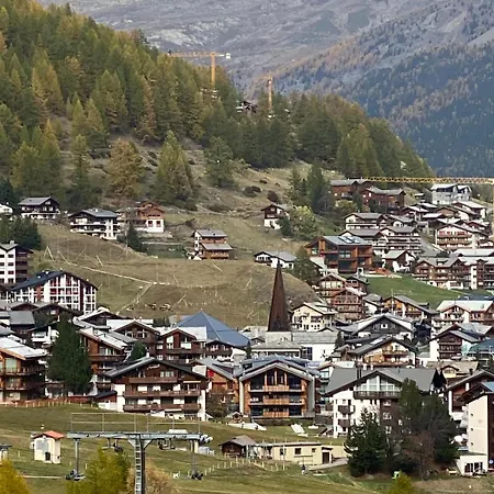 Апартаменты Allalin View *